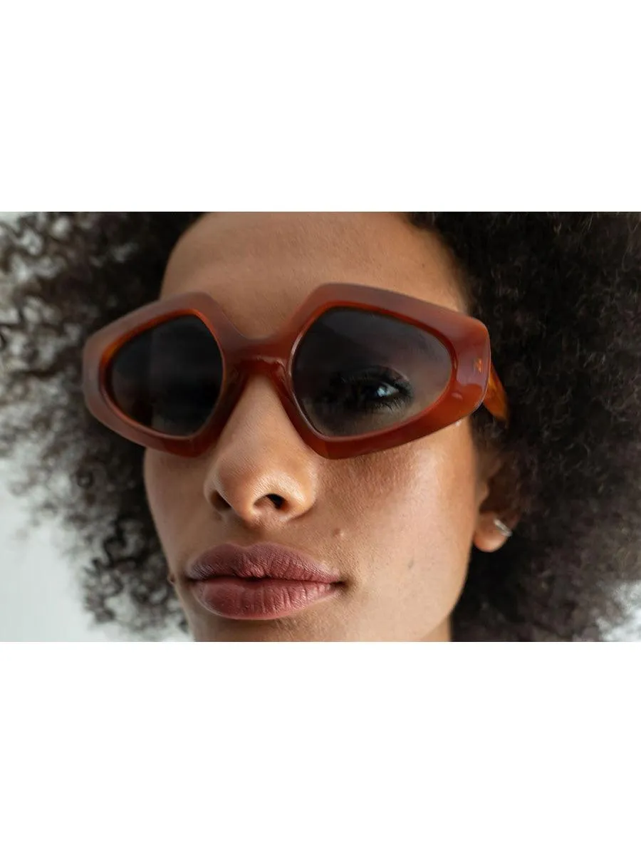 Antonia Caramel Blue Sky sunglasses