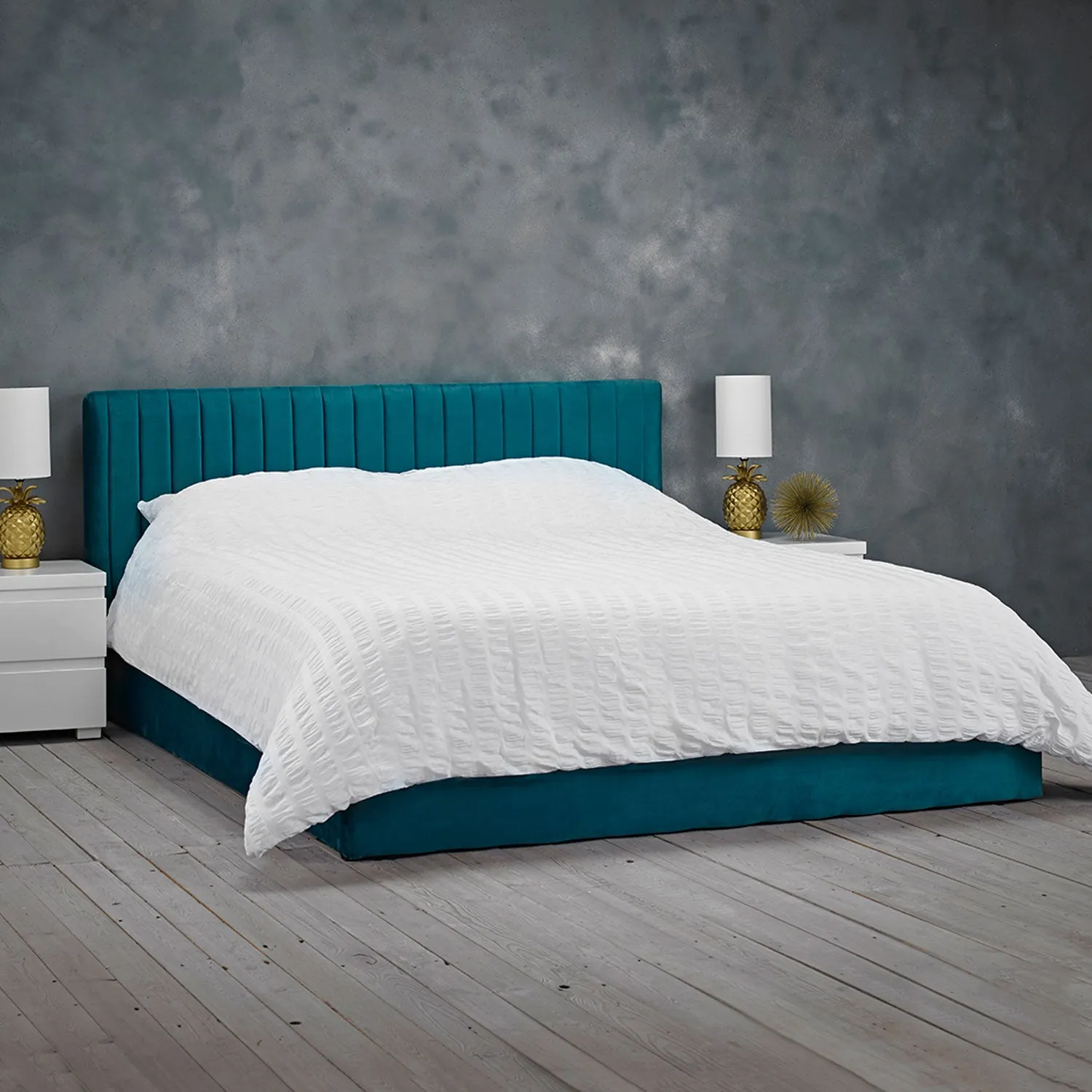 Berlin Velvet Ottoman Single Bed