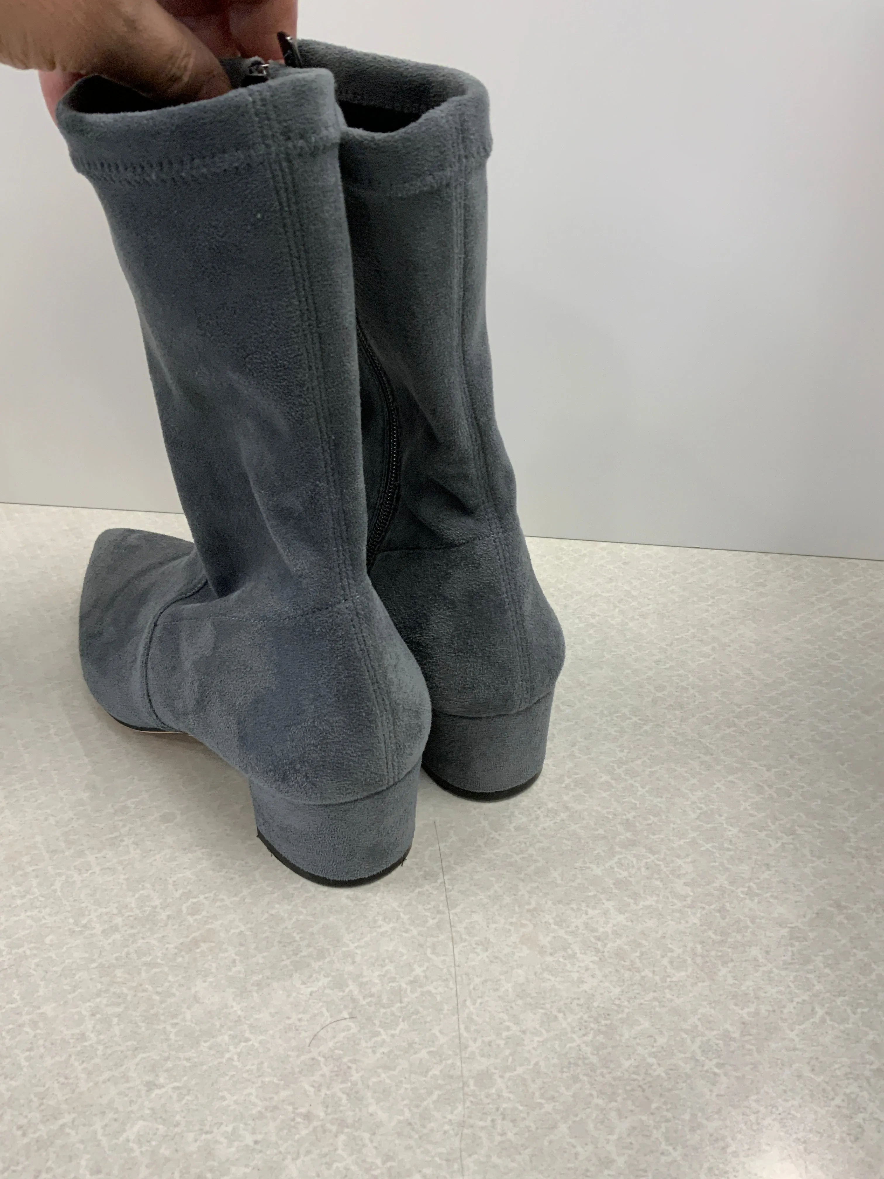 Boots Mid-calf Heels By silent d  Size: 7.5