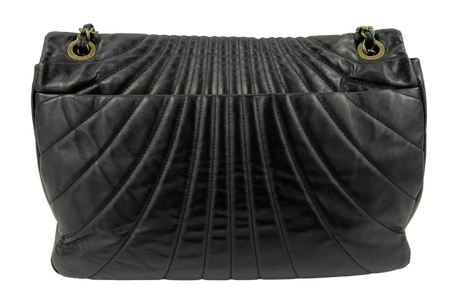 CHANEL - Wave Quilted Black Calfskin Leather Maxi Flap - Gold-tone Shoulder Bag