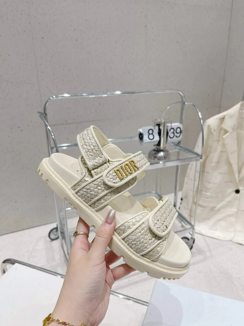 Dior KCQ547LAB Dioract Sandal