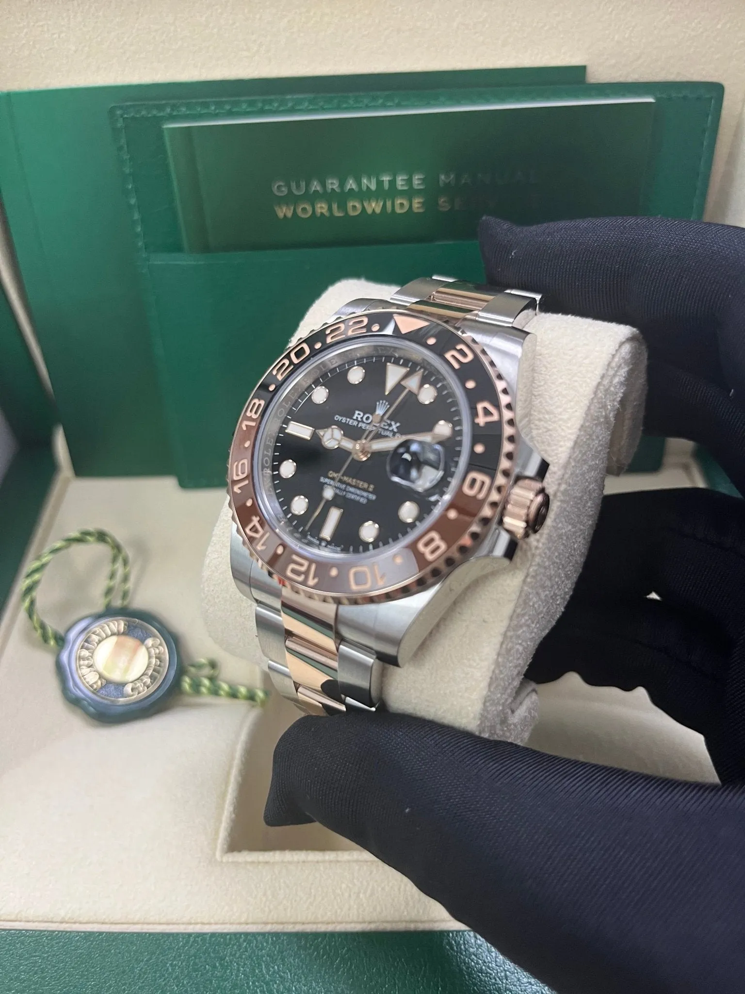 Rolex GMT-Master II Two-Tone Stainless Steel and Rose Gold - "The Rootbeer"- Black and Brown Bezel - Oyster Bracelet (Ref# 126711CHNR)