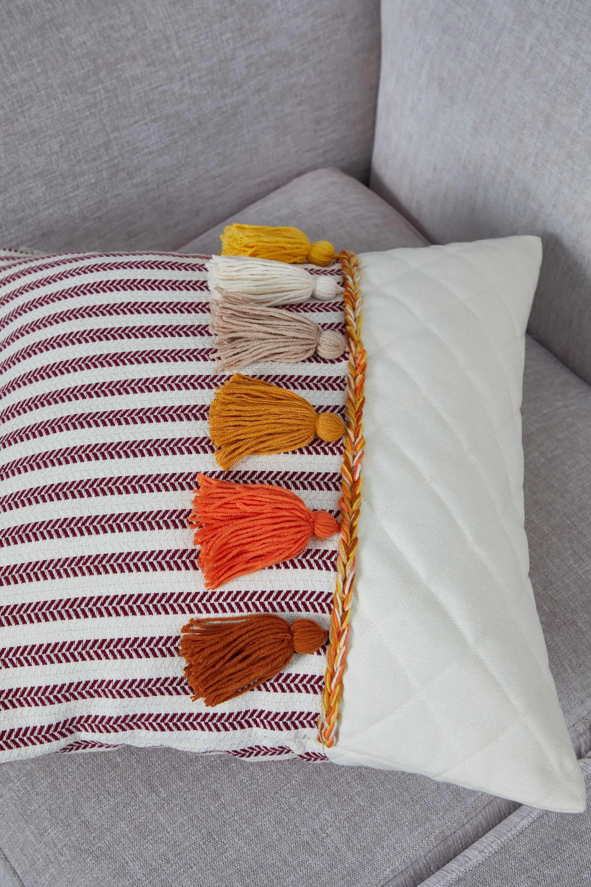 Striped and Quilted Boho Pillow Cover with Colorful Hanging Tassels, 18x18 Inches Stylish Living Room Pillow Cover Housewarming Gift,K-196