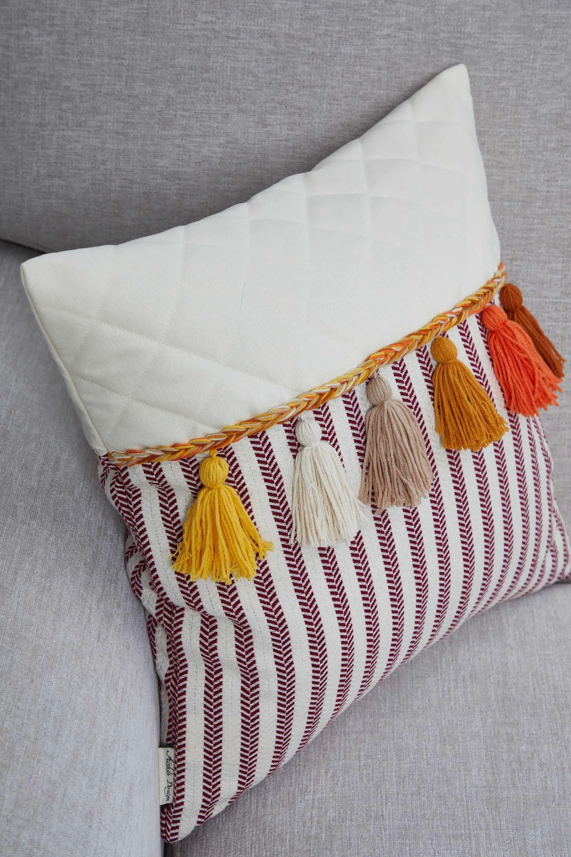 Striped and Quilted Boho Pillow Cover with Colorful Hanging Tassels, 18x18 Inches Stylish Living Room Pillow Cover Housewarming Gift,K-196